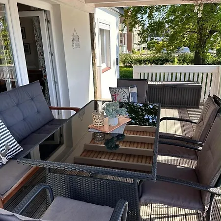 Haus Fridolin 1 Holiday home Kellenhusen